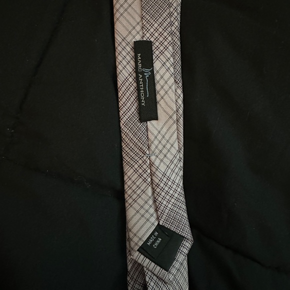 Mark Anthony men’s tie - Picture 3 of 3